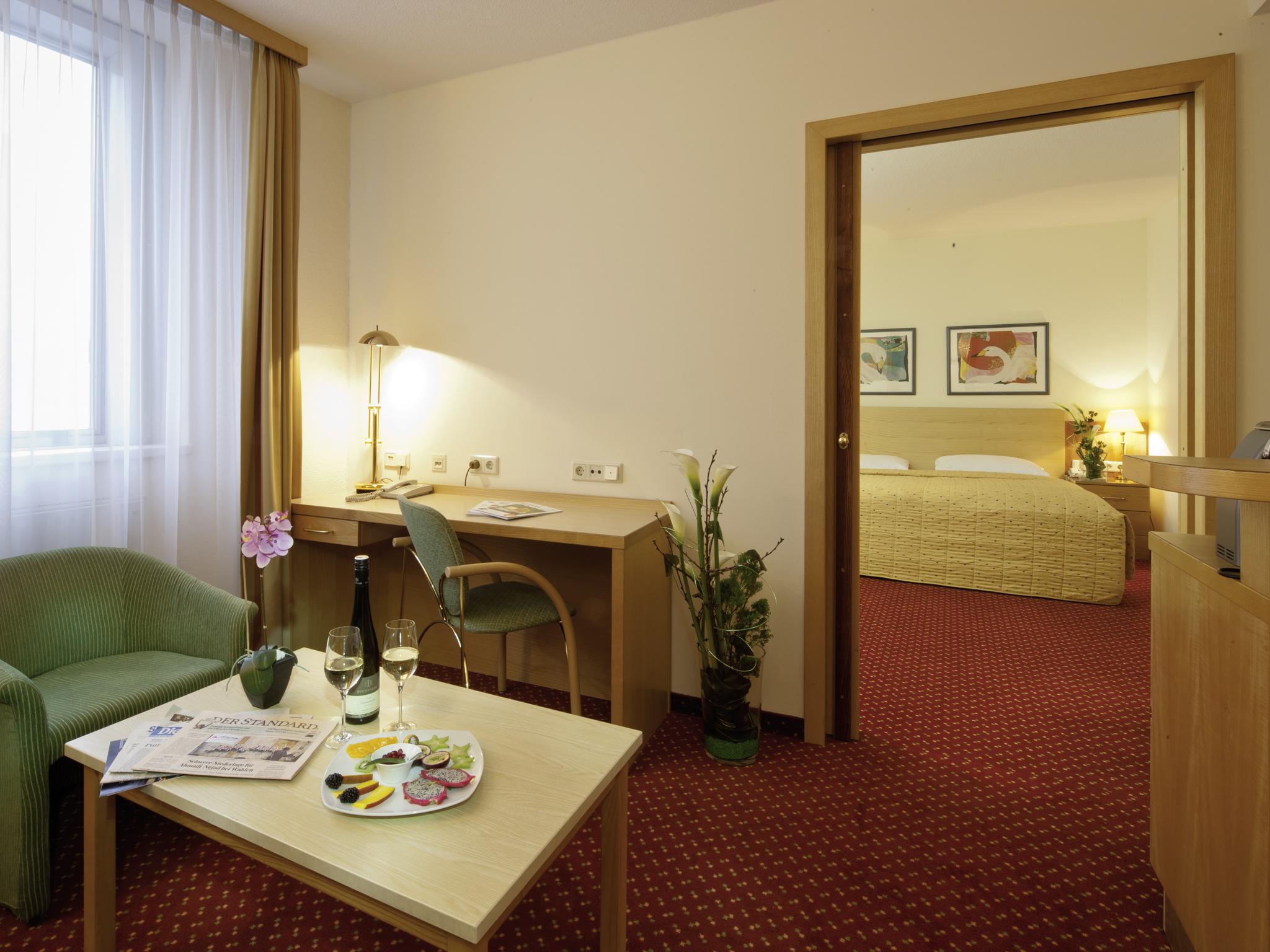Austria Trend Hotel Salzburg West Himmelreich Eksteriør billede