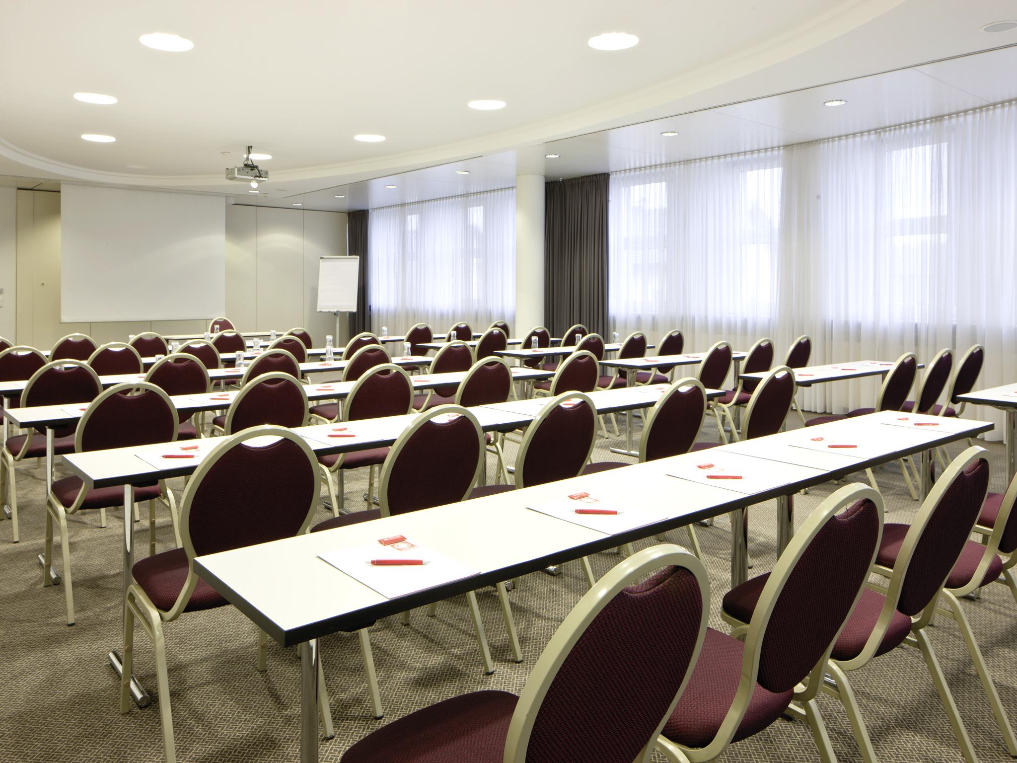Austria Trend Hotel Salzburg West Himmelreich Eksteriør billede