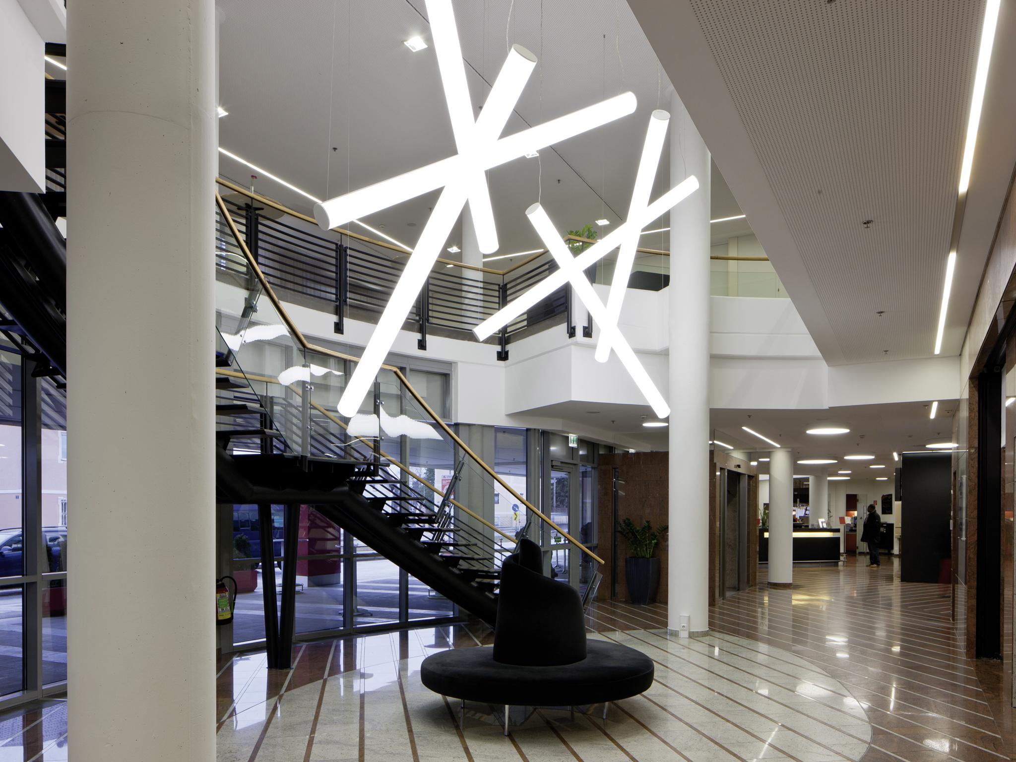 Austria Trend Hotel Salzburg West Himmelreich Eksteriør billede