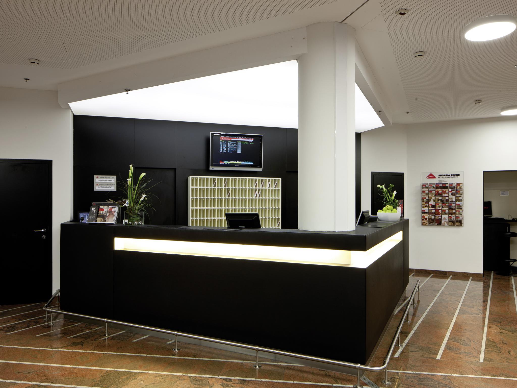Austria Trend Hotel Salzburg West Himmelreich Eksteriør billede