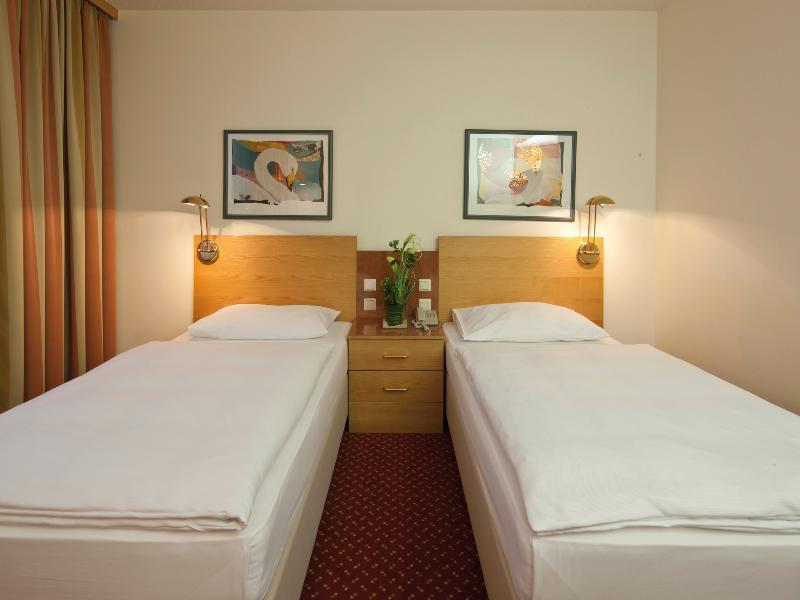 Austria Trend Hotel Salzburg West Himmelreich Eksteriør billede