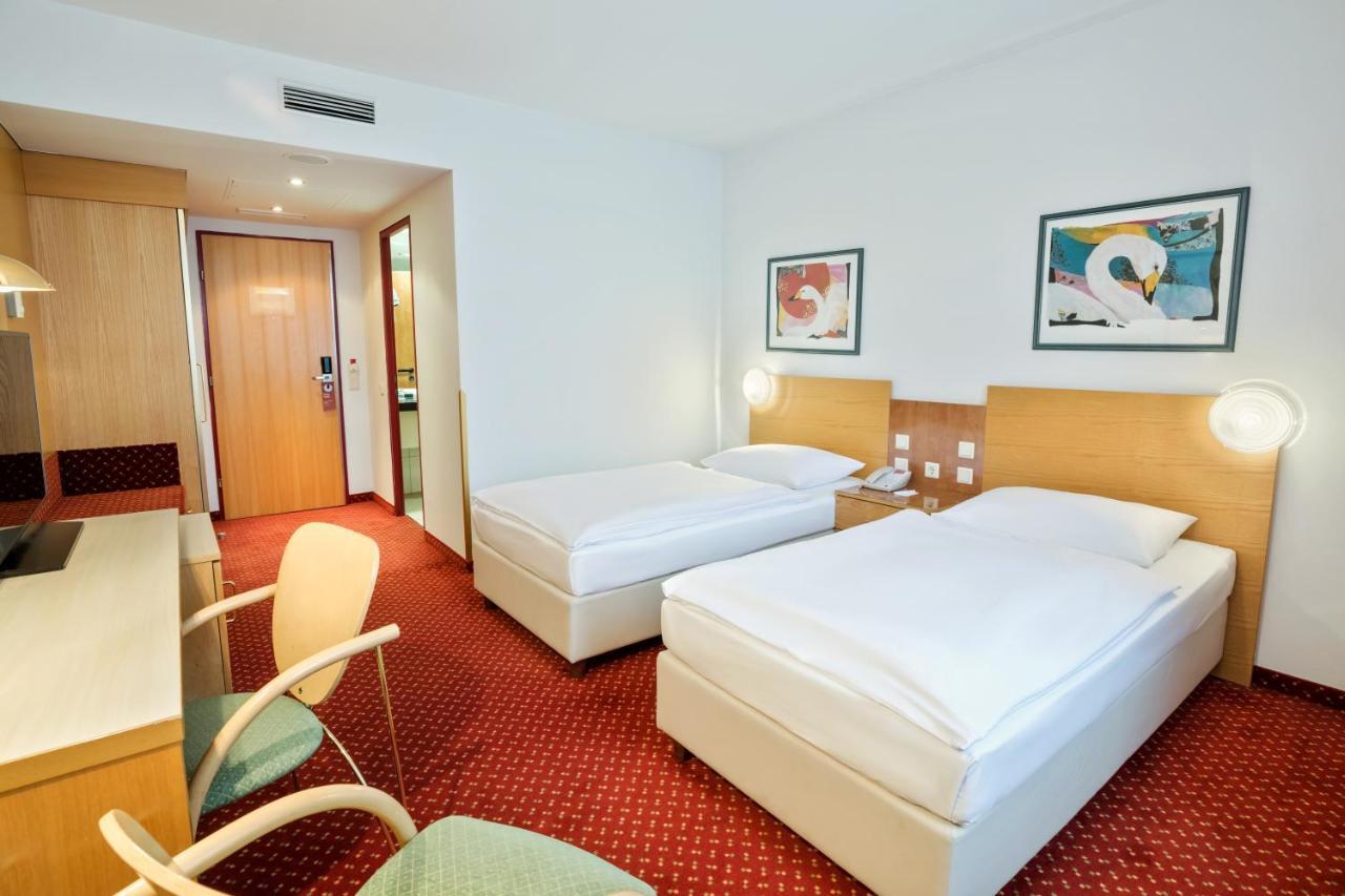 Austria Trend Hotel Salzburg West Himmelreich Eksteriør billede
