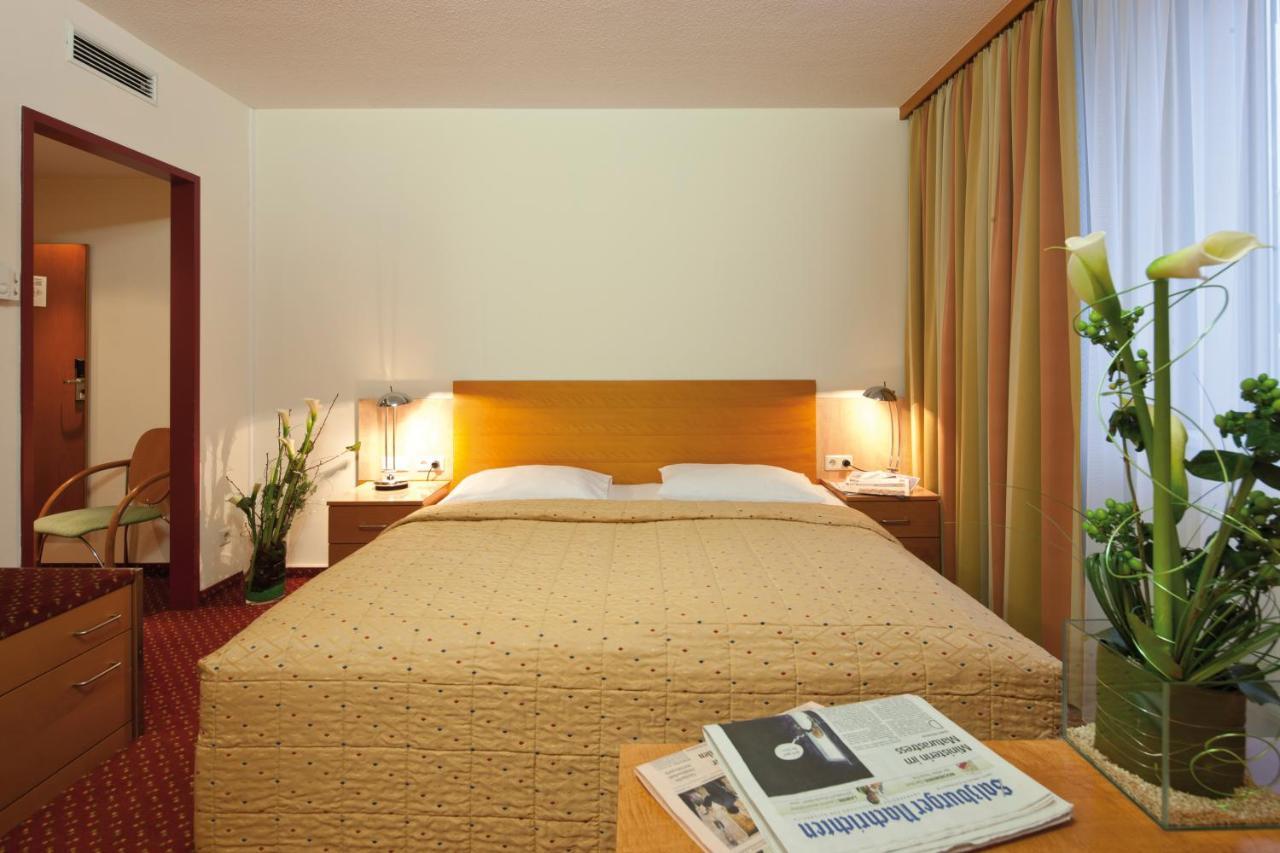 Austria Trend Hotel Salzburg West Himmelreich Eksteriør billede