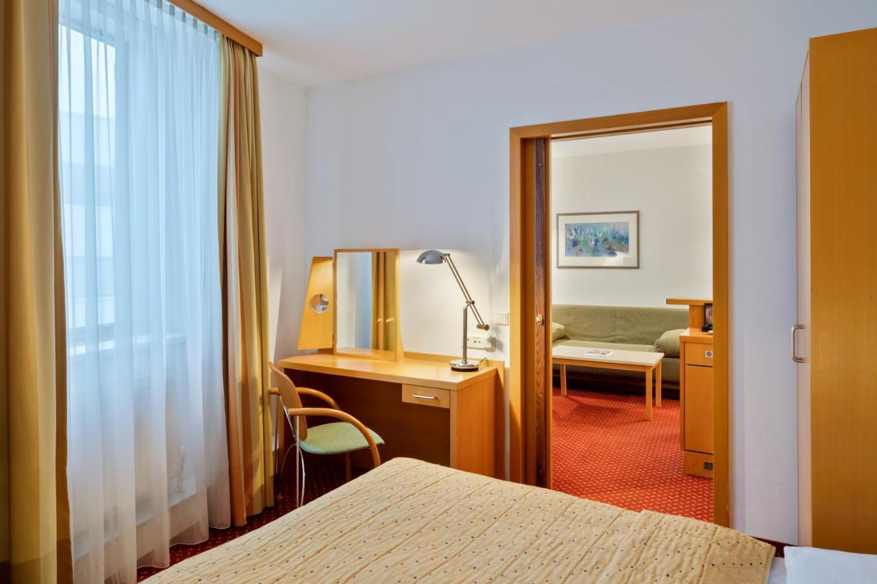 Austria Trend Hotel Salzburg West Himmelreich Eksteriør billede