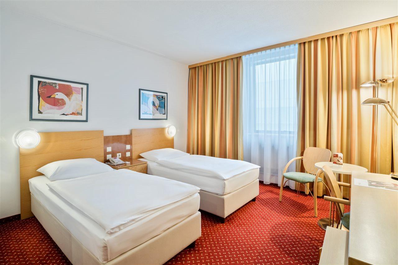 Austria Trend Hotel Salzburg West Himmelreich Eksteriør billede