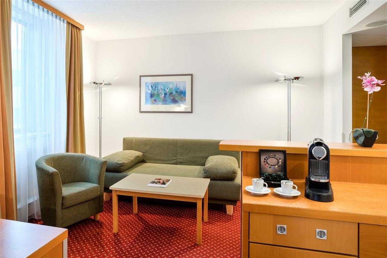 Austria Trend Hotel Salzburg West Himmelreich Eksteriør billede