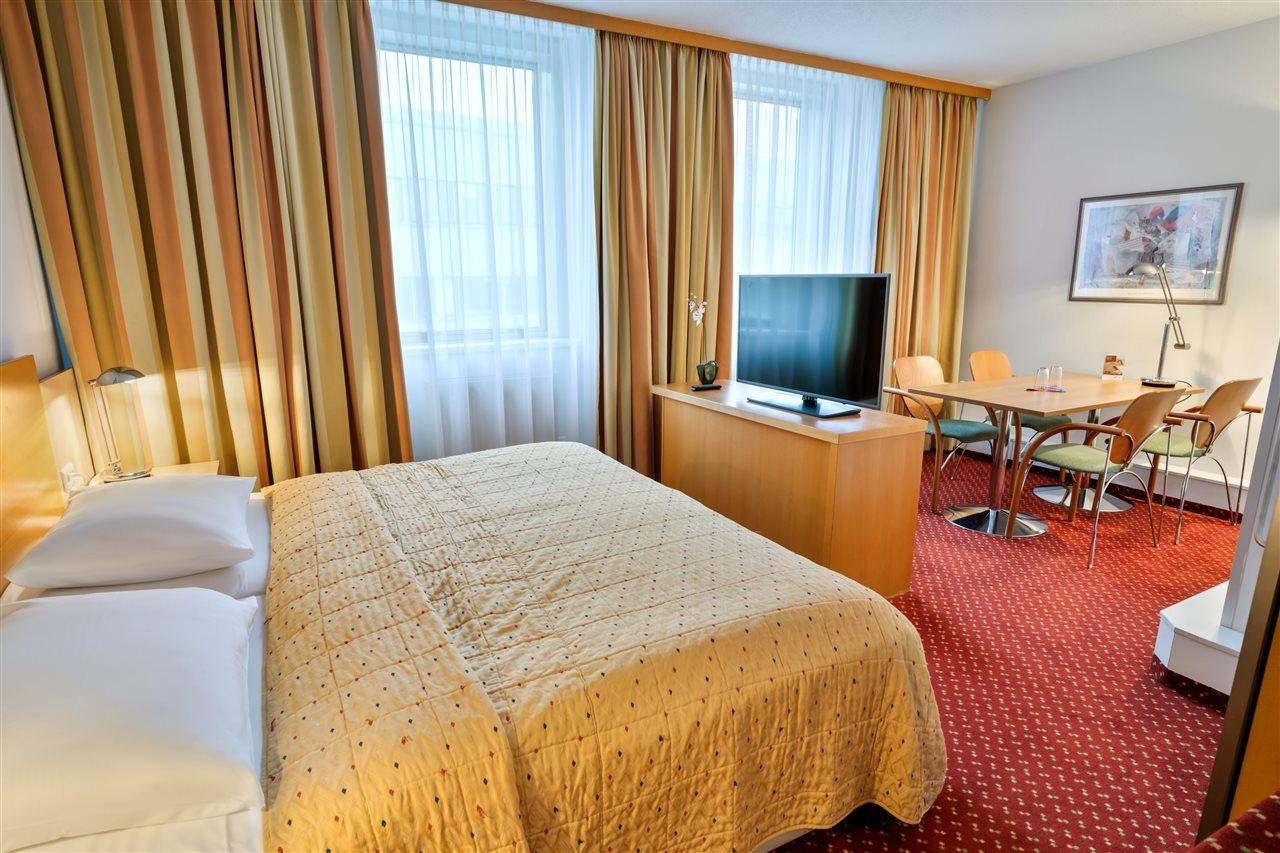 Austria Trend Hotel Salzburg West Himmelreich Eksteriør billede